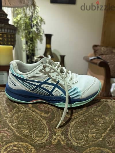 Asics squash shoes