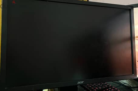 24 بوصه acer monitor - acer شاشة