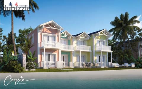 First row villa on the sea in the finest Mountain View projects