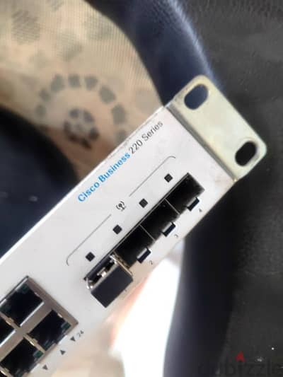 Cisco switch 24 port New Condition