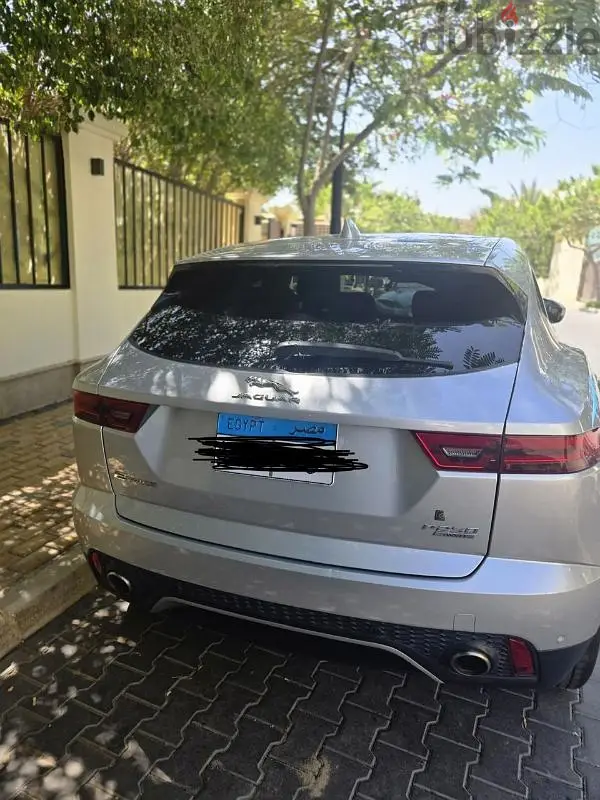 جاكوار إى بيس 2018