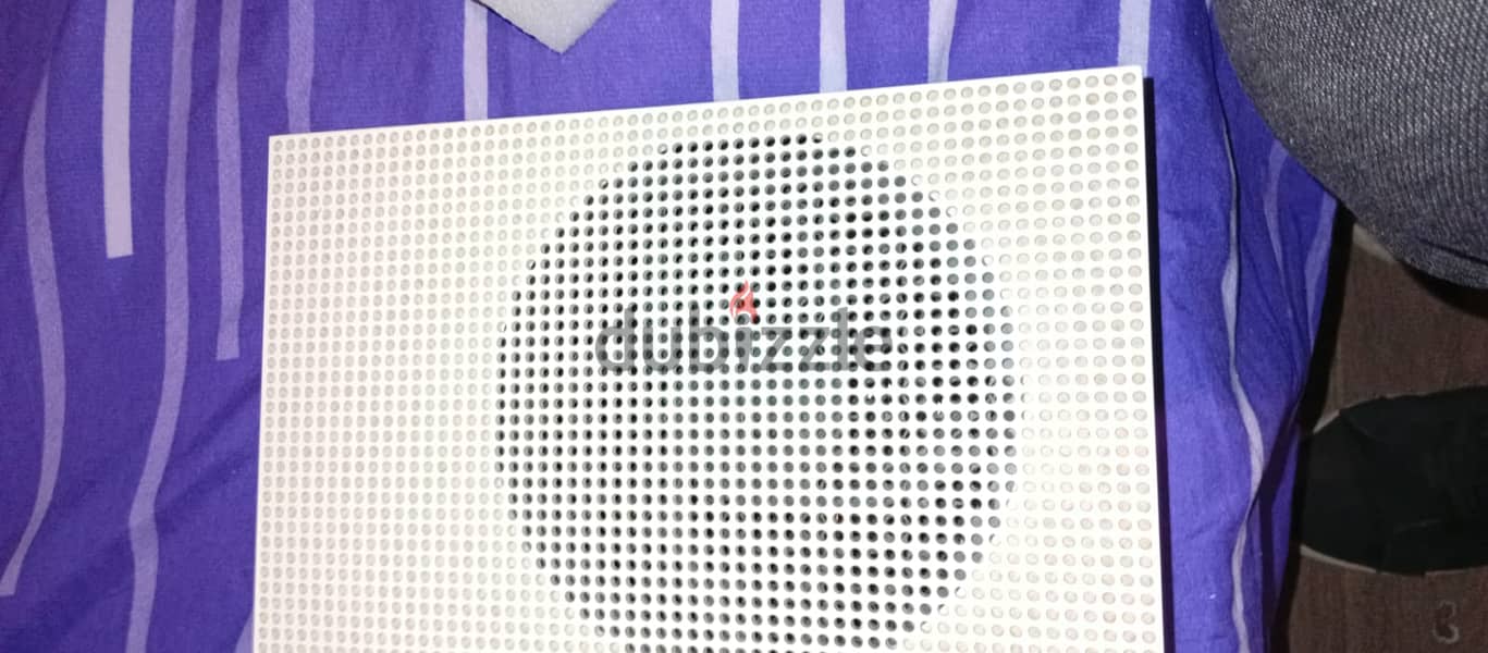 Xbox one s 1TB 8