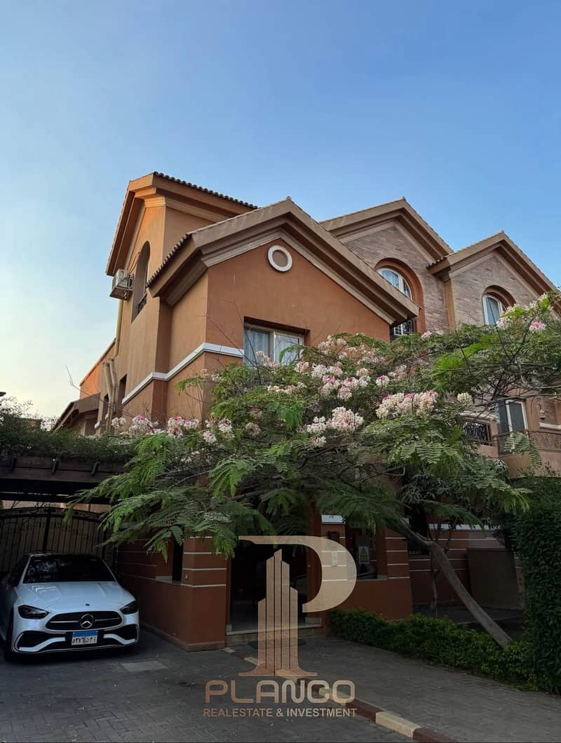 5 Bedrooms 410 sq.M Twinhouse for sale 25,800,000 EGP in Green 3 Compound, Sheikh Zayed