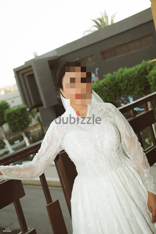 luxurious wedding dress 7