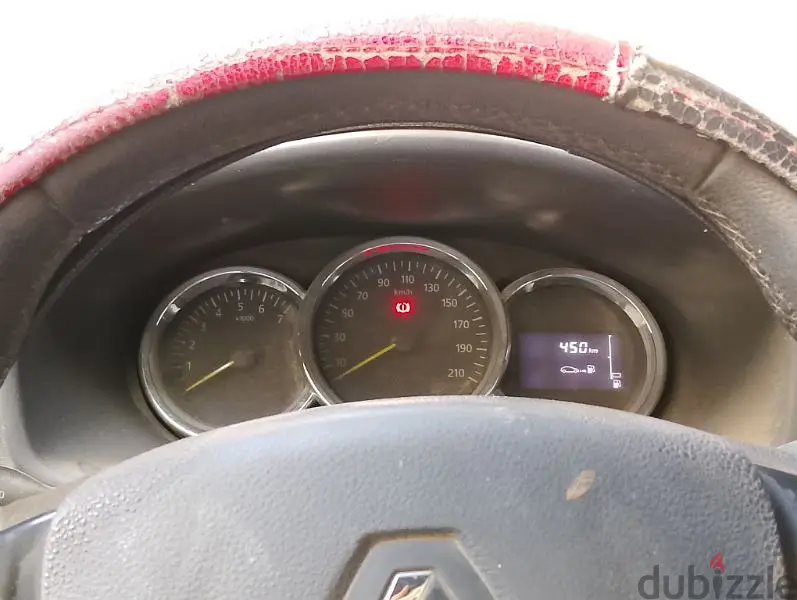 Renault Logan 201663759561590403125