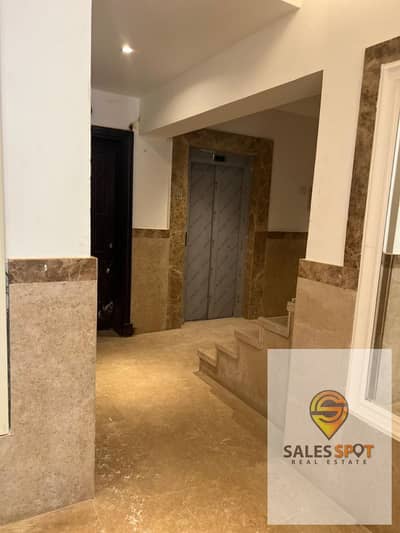 Benefit from the biggest discount of 54% (half price) A studio apartment for sale in Sarai Compound, next to Madinaty, on the Suez Road 