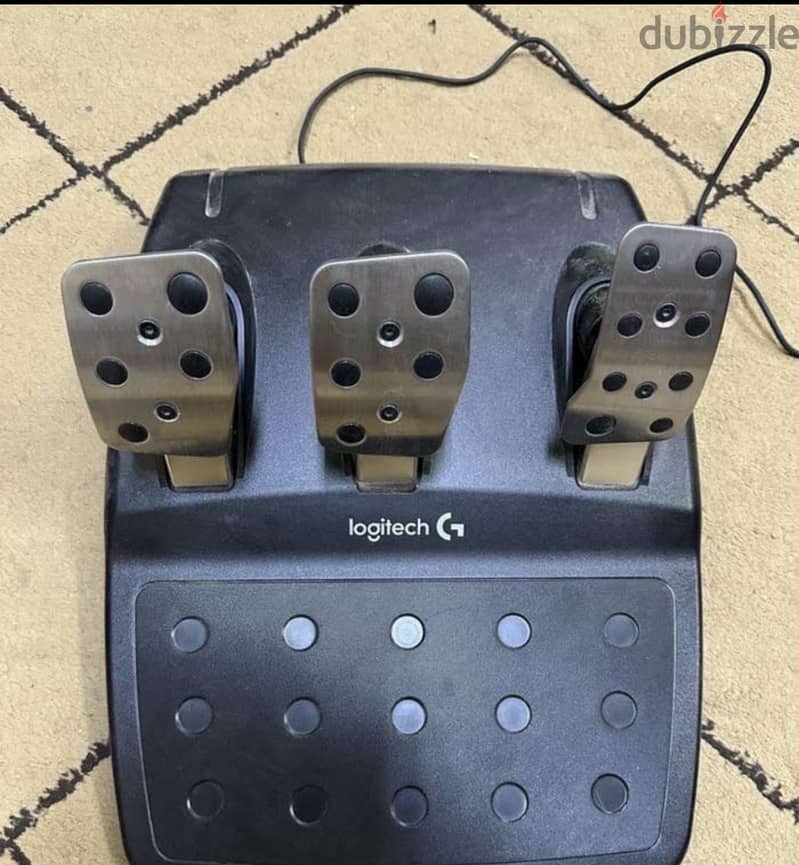 Logitech G29 Racing Wheel + Pedals - Excellent Condition 1