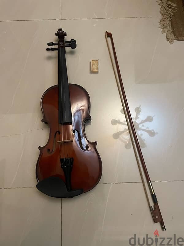 Brand new violin 1