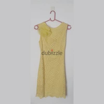 women yellow short dress