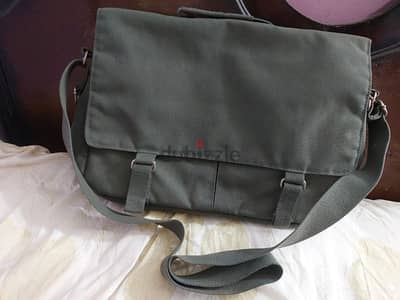 شنطة لاب توب