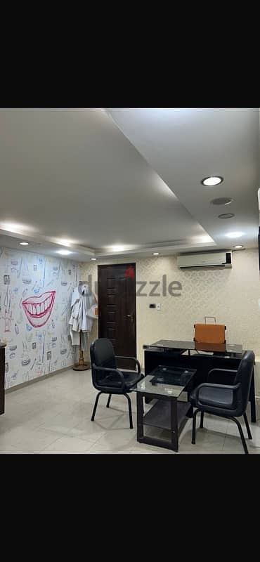 عياده في وسط مدينه ٦ اكتوبر clinic بجانب مسجد الحصري