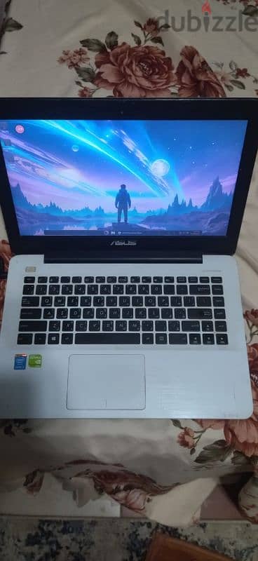 لاب توب 8