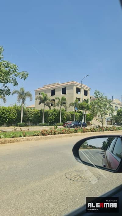 Commercial and administrative building for rent  Dar Gardens Compound, Gamal Abdel Nasser Street  Near Mall of Arabia