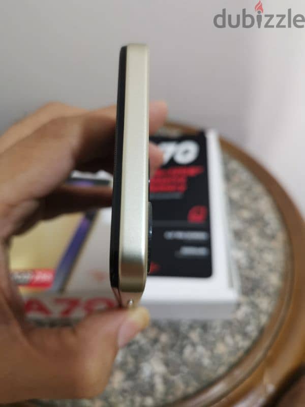 itel a 70 4