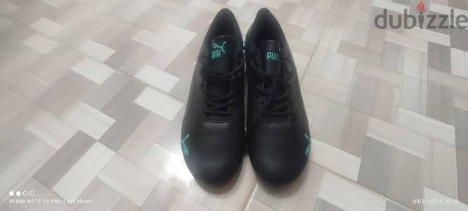 كوتشي puma رياضي