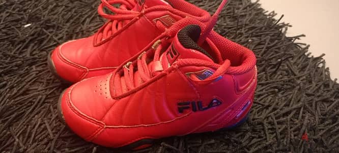 Fila original size 28