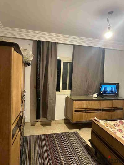 Apartment for sale in Baron Compound suitable for real estate financing on the ring road directly next to the Hunting Club, a very distinguished location 10 minutes from Zahra Al-Maadi and 10 minutes from Nasr City and the Gathering, a strategic location near all services and Carrefour on the ring road