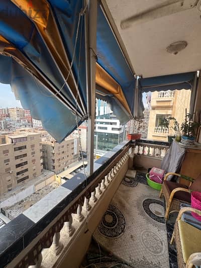 للبيع شقه بالقوميه متشطبه للجادين جاهزه علي شارع رئيسي