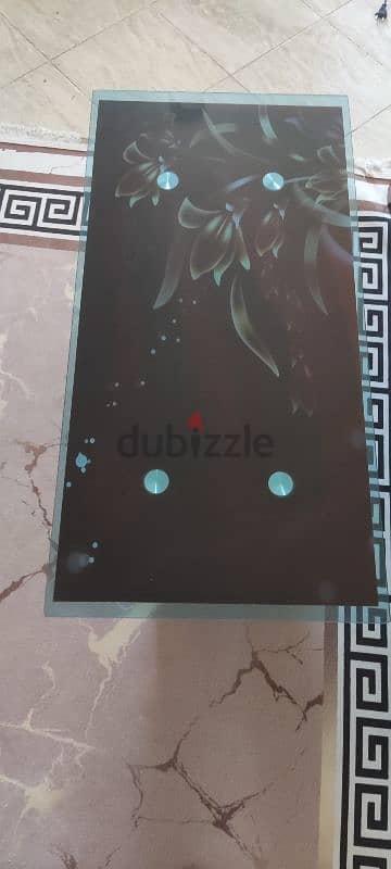 ترابيزه انتريه زجاج