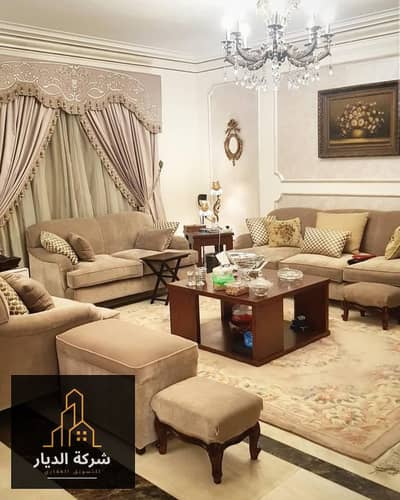 شقة بأرقى شوارع الزمالك للبيع