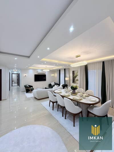 Apartment for sale – immediate delivery (ready to move in). Fully finished and equipped with appliances, furniture, and air conditioning. Located in t