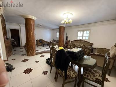 من المالك مباشر شقه للبيع بالعفش  ب المندره  تاني نمره من المترو بحري