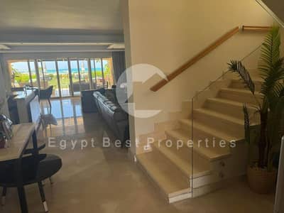 Private Seaview Penthouse with Flexible 8Year Plan at 0%DP