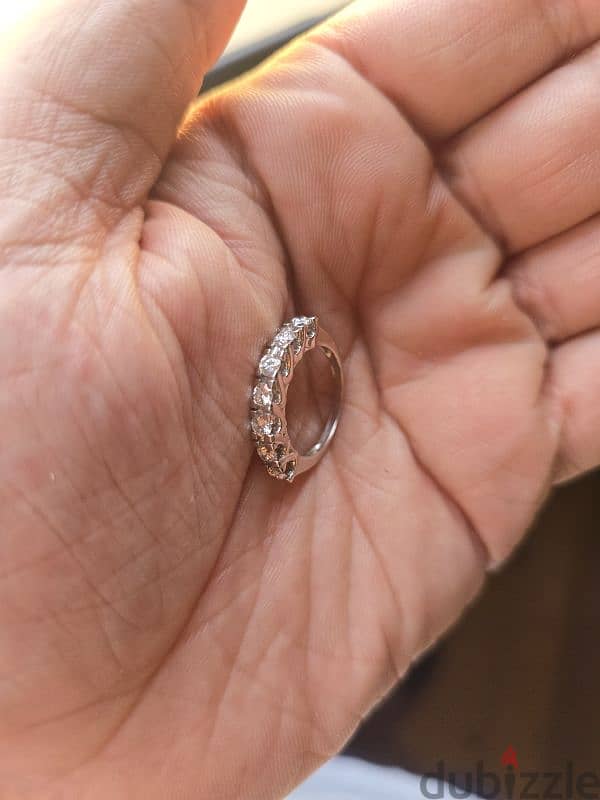 Twin Diamond 4