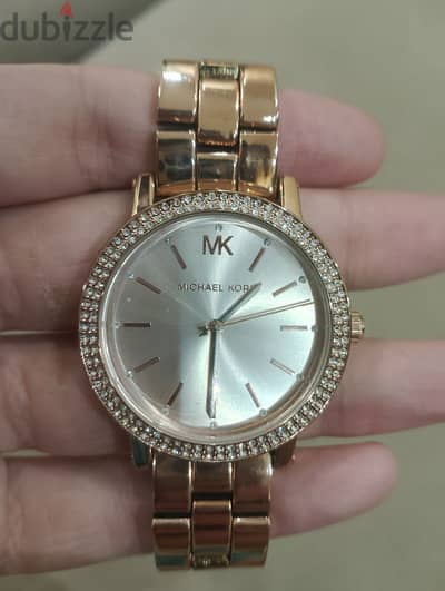 ساعة اصليه( Michael Kors MK7436 (موديل Darci) و نسائيه فاخره