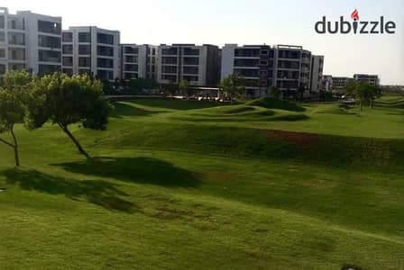 امتلك تريبلكس 266م+روف127م في كمبوند تاج سيتي taj city في مرحله clubside بسعر لقطه