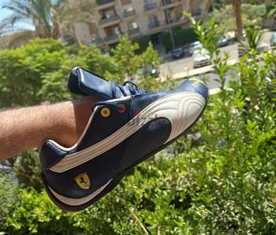 كوتشي Puma Ferrari أصلي مقاس 42 (استعمال خفيف جدًا)01007114666