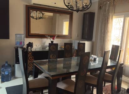سفرة dining room