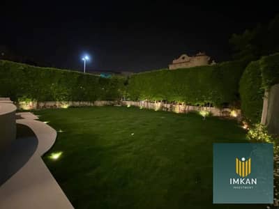 دوبلكس 230م + 100م جاردن للبيع بالتقسيط على 8 سنوات فى كمبوند تاج سيتى امام مطار القاهرة الدولى