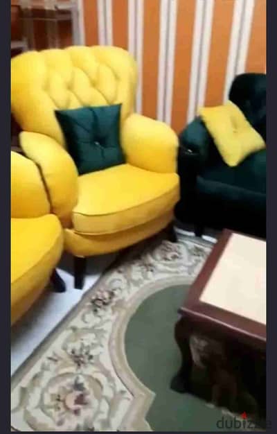 للايجار شقة لوكس مفروشة ومكييفة خطوات للجامعة ومسجد الحصري