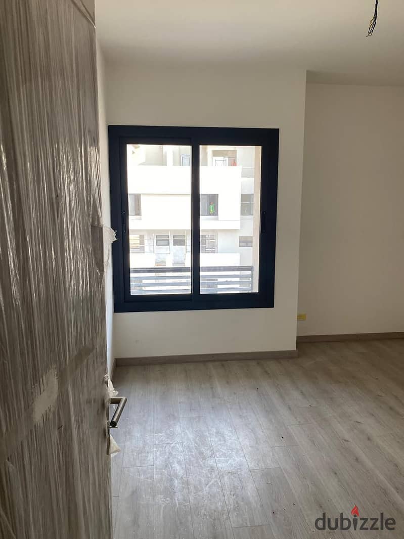 2 Bedrooms 134 sq.M Apartment for rent 18,000 EGP in Al Burouj, Shorouk City