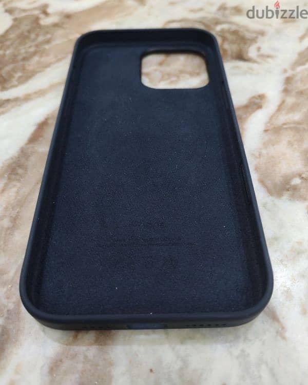 Original Apple Iphone 16 pro max silicone Case 4