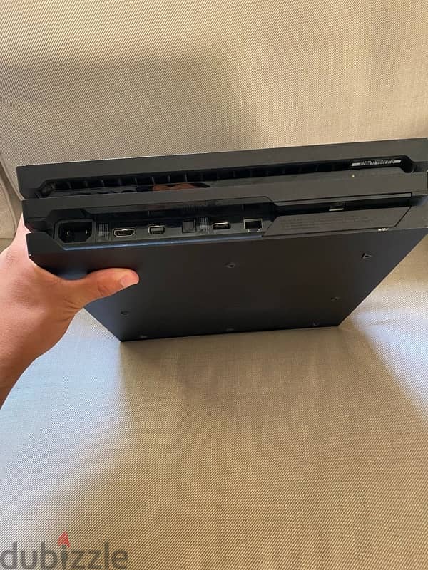 ps4 pro 3
