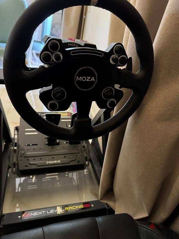Moza R9 Bundle (simulator rig) 5