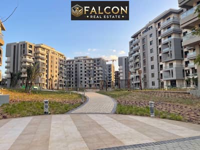 Apartment with prime view in bleu vert in the new Administrative Capital, directly on the southern Bin Zayed axis