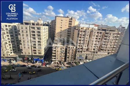 شقة للايجار200م سموحة ( ش توت عنج امون )