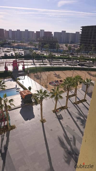 للبيع جولف بورتو مارينا علي الممشي بسعر لقطه فيو ممتاز علي المشايه في جولف بورتو مارينا  مساحه 80 متر  لم يؤجر