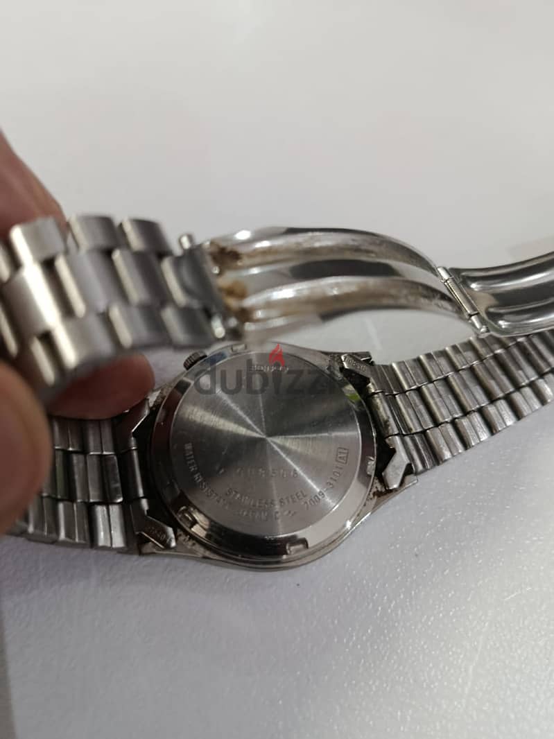Seiko 5 automatic 17 jewels 4