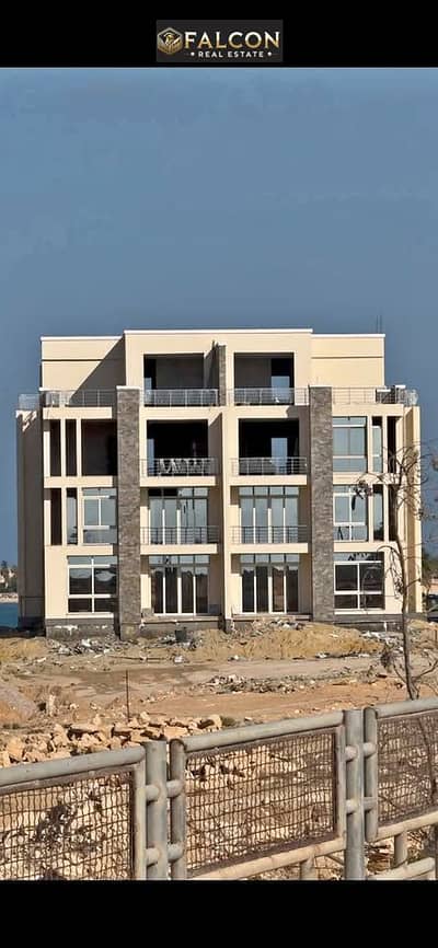 A Luxurious Chalet Direct On The Largest Sandy Lake in Alamein City Between Marina 2 & Marina 3 From the New Urban Communities Authority.