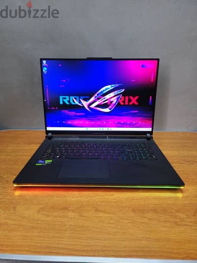 ASUS ROG Strix Scar 18 RTX4080