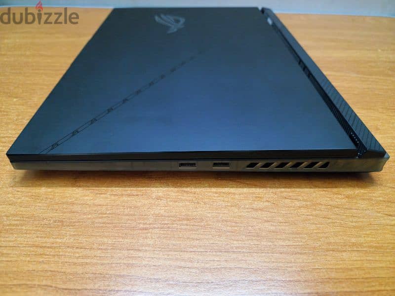 ASUS ROG Strix Scar 18 RTX4080 2