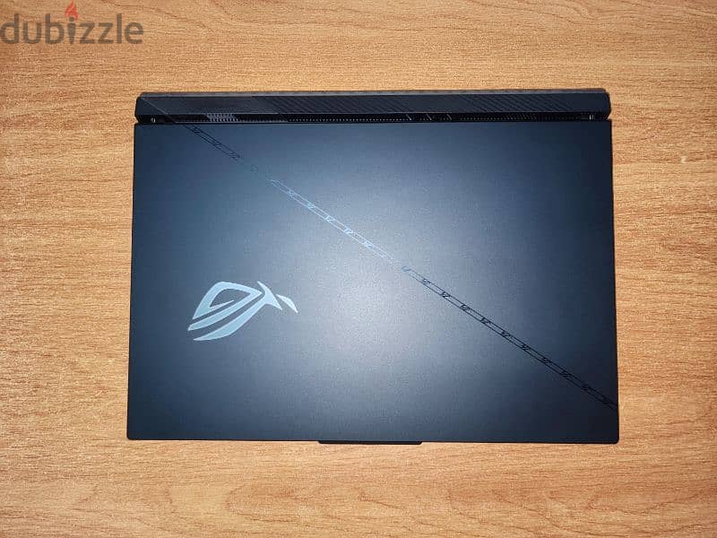 ASUS ROG Strix Scar 18 RTX4080 3