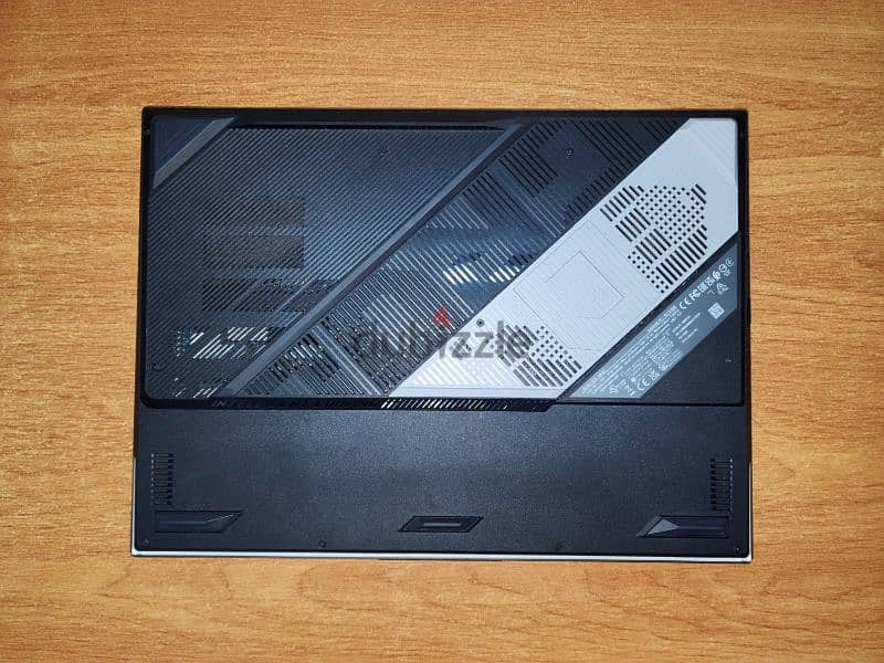 ASUS ROG Strix Scar 18 RTX4080 4