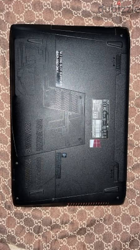 Asus laptop (from Greece) 3