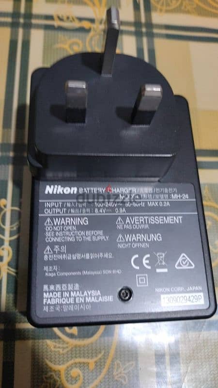 Nikon D3100 digital camera 9