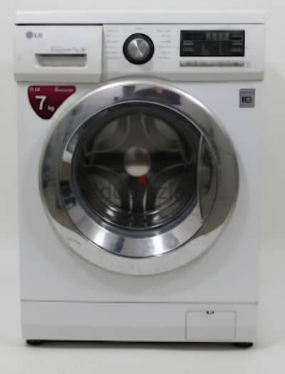 غسالة LG Direct Drive 7 كجم – استعمال 6 أشهر فقط